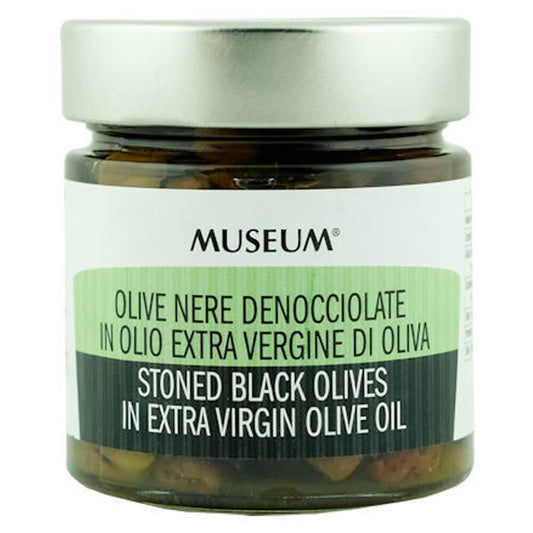 Schwarze entkernte Oliven in Extra Nativem Olivenöl